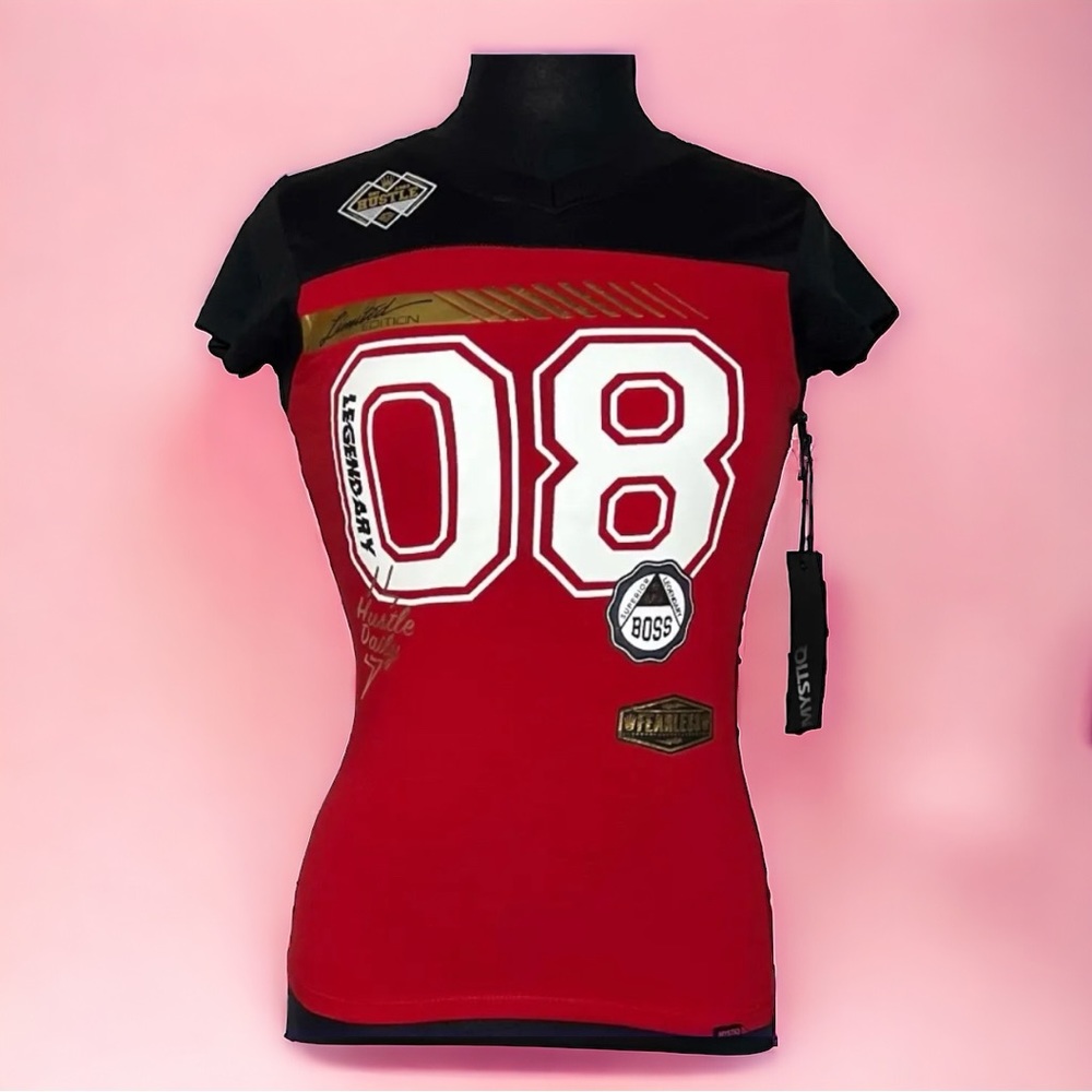 WOMEN’S GRAPHIC FOOTBALL JERSEY TEE-RED
